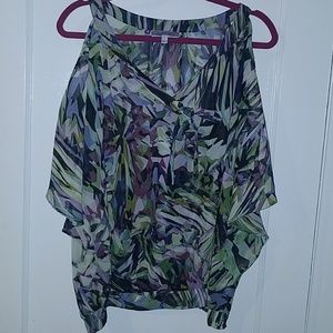 Jennifer Lopez Tops - Womens blouse Jennifer Lopez Tops - Womens blouse